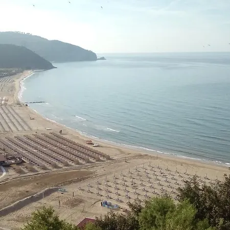 Apartament La Piazzetta E Il Mare