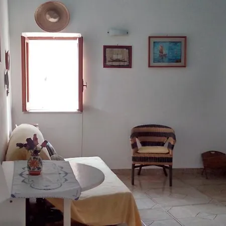 La Piazzetta E Il Mare * Sperlonga